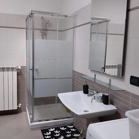 Quartiere S Rita Front Palalpitur *